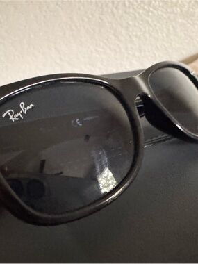 Ray-Ban kids Black Sunglasses